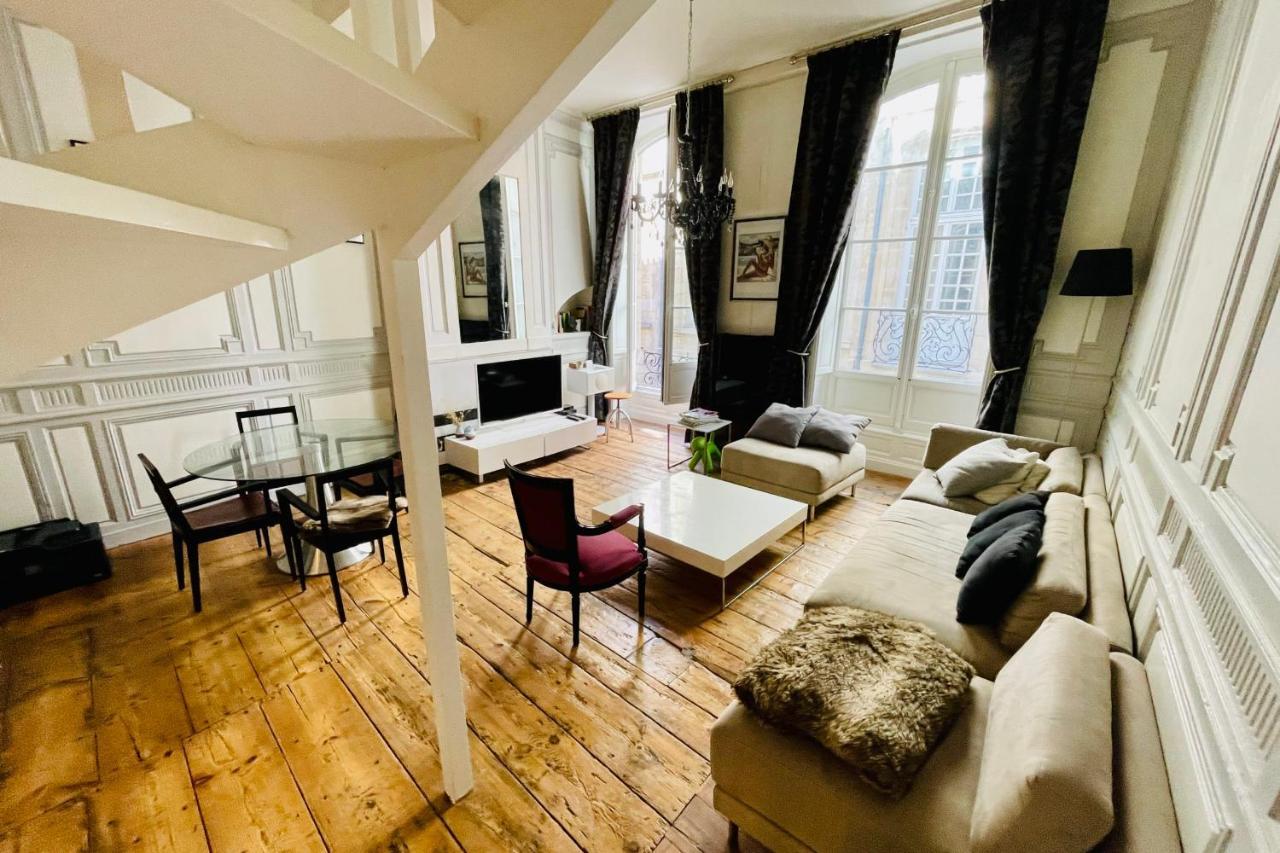 T4 Apartment In The Heart Of Old Bordeaux Close To All Amenities エクステリア 写真